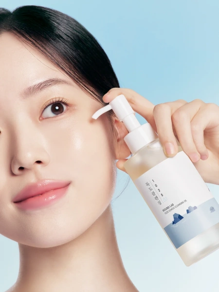 Round Lab Легкое гидрофильное масло с морской водой 1025 Dokdo Cleansing Oil 200 мл фото 2