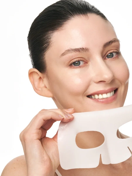 Sungboon Editor Успокаивающая гидрогелевая маска Deep Collagen Cica Teatree Soothing Mask 37 гр х 4 шт фото 7