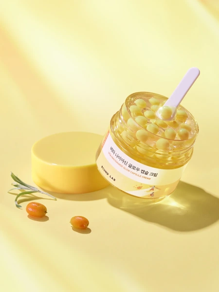 Round Lab Осветляющий капсульный крем с ниацинамидом для сияния кожи Vita Niacinamide Glow Capsule Cream 50 мл фото 4