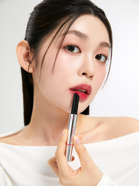 Vely Vely Тающий бальзам для объема губ – розовый Glass Lip Voluming Balm – 04 Plum Pink 1.7 гр фото 5
