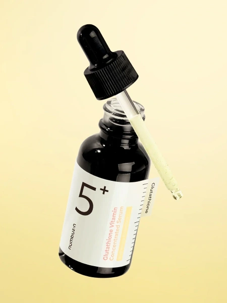 Numbuzin Осветляющая витаминная сыворотка с глутатионом No.5 Vitamin Concentrated Serum 30 мл фото 1