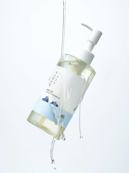 Round Lab Легкое гидрофильное масло с морской водой 1025 Dokdo Cleansing Oil 200 мл фото 1