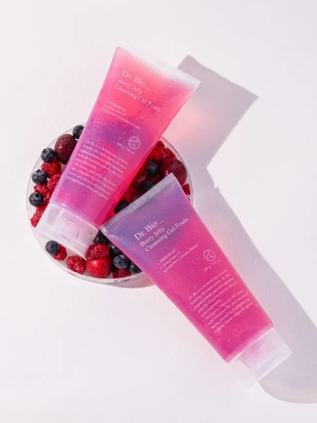 Dr. Bio Очищающий гель-желе для чувствительной кожи Berry Jelly Cleansing Gel Foam 200 гр фото 8