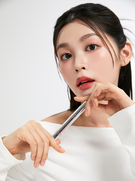 Vely Vely Тающий бальзам для объема губ – розовый Glass Lip Voluming Balm – 04 Plum Pink 1.7 гр фото 7