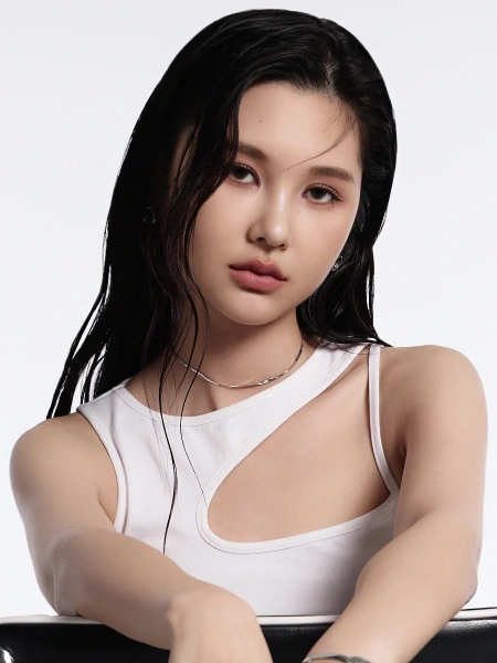 About Tone Палетка матовых теней для век – безмятежность Return To Basic Shadow Palette – 04 Serene 9 гр фото 2