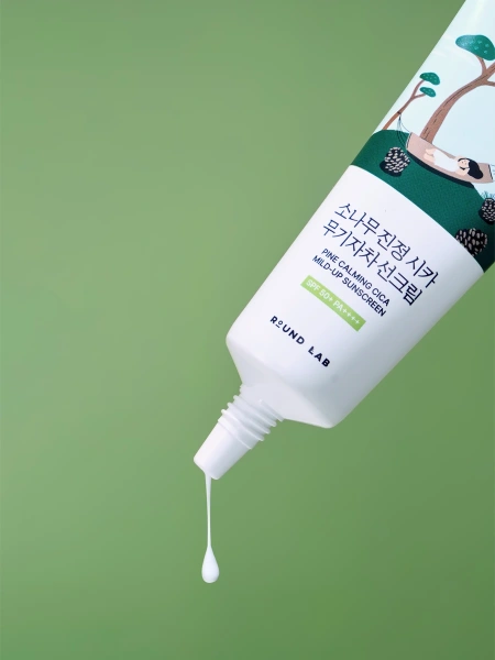 Round Lab Мягкий солнцезащитный крем с сосной и центеллой для проблемной кожи Pine Calming Cica Mild-Up Sunscreen 40 мл фото 5