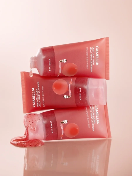 Round Lab Очищающий гель-маска с экстрактом камелии и коллагеном Deep Collagen Jelly Mask Cleanser 150 мл фото 4