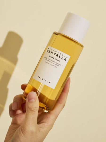 Skin 1004 Успокаивающий тонер с экстрактом центеллы Madagascar Centella Toning Toner 210 мл фото 3