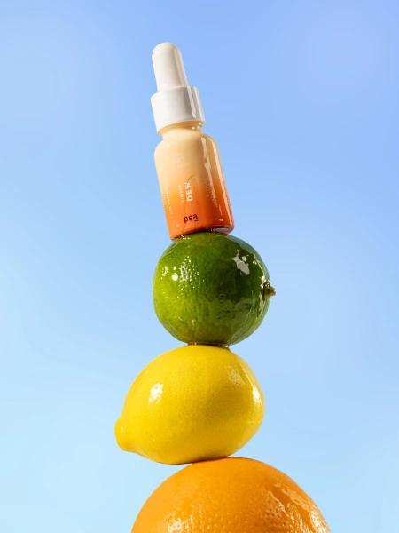 PSA Антиоксидантный бустер с 17% витамина С для сияния и ровного тона Liquid Dew 17% Vitamin C Glow Recovery Booster 15 мл фото 3