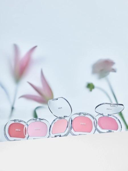 BBIA Ультратонкие пудровые румяна – коралловый Last Blush – 11 Lily Coral 4 гр фото 3