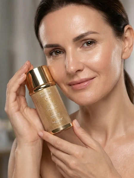 a.g.e.stop Регенерирующий CC-крем SPF30 PA+++ Intuitive Supreme Regenerating Corrector 30 мл фото 1