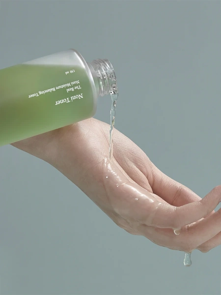 Celimax Увлажняющий тонер с экстрактом нони The Real Noni Moisture Balancing Toner 150 мл фото 2