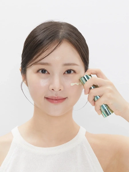 VT Cosmetics Бустер-сыворотка с микроиглами и ретинолом Reti-A Reedle Shot 300 50 мл фото 2