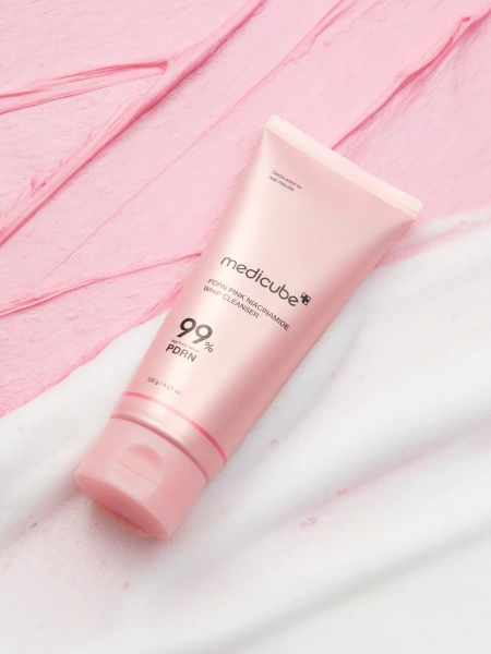 Medicube Пенка с ПДРН для глубокого очищения пор PDRN Pink Niacinamide Whip Cleanser 120 гр фото 1