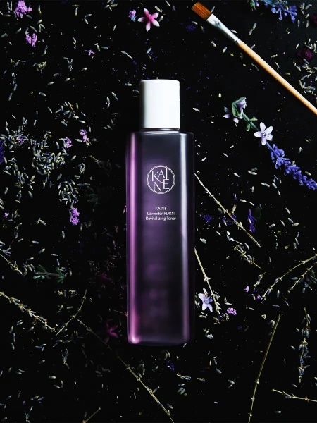 Kaine Восстанавливающий тонер с ПДРН и экстрактом лаванды Lavender PDRN Revitalizing Toner 300 мл фото 2