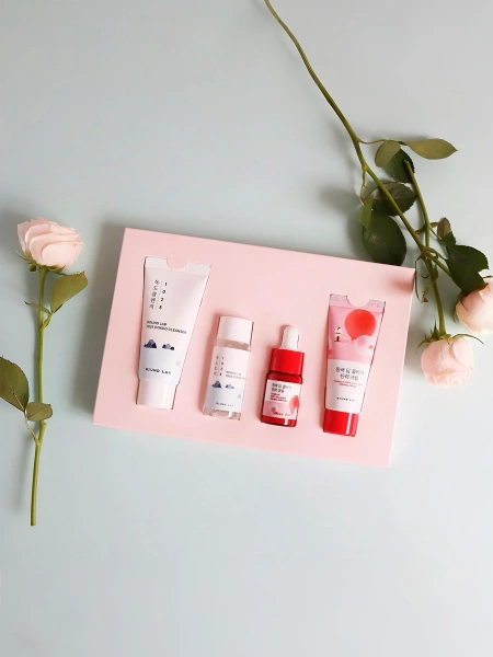 Round Lab Набор миниатюр «Очищение и упругость»: пенка + тонер + сыворотка + крем  30+20+10+20 мл фото 1