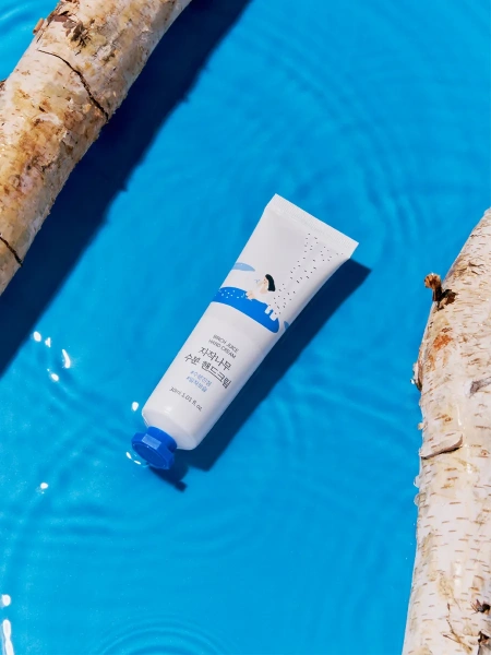 Round Lab Увлажняющий крем для рук с берёзовым соком Birch Juice Hand Cream 30 мл фото 1