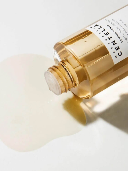 Skin 1004 Успокаивающий тонер с экстрактом центеллы Madagascar Centella Toning Toner 210 мл фото 2