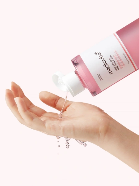 Medicube Успокаивающий тонер с ПДРН и комплексом пептидов PDRN Pink CICA Soothing Toner 250 мл фото 2