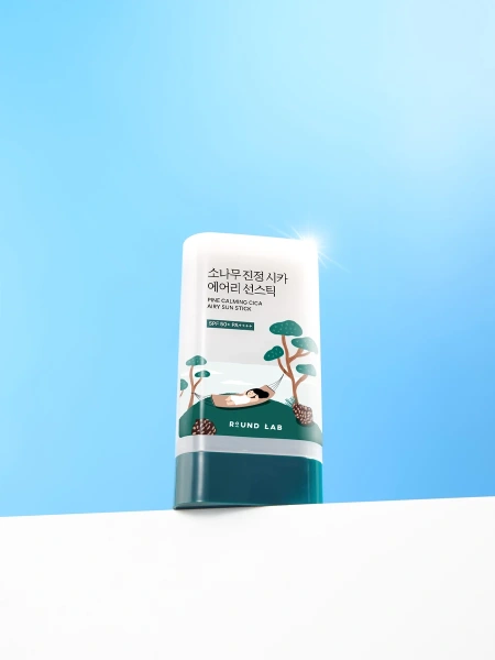 Round Lab Солнцезащитный стик с сосной и центеллой для проблемной кожи Pine Calming Cica Airy Sunstick 19 гр фото 5