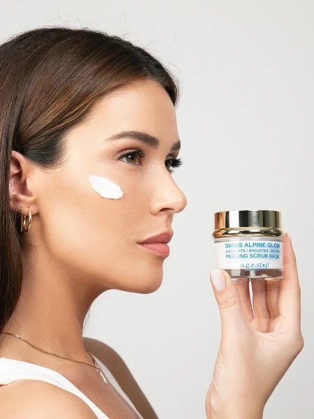 a.g.e.stop Пилинг-скраб для сияния кожи Swiss Alpine Glow Peeling Scrub Mask 50 мл фото 3