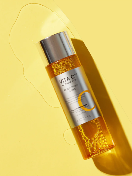 Missha Тонер с витамином С против пигментации Vita C Plus Brigtening Toner 200 мл фото 1