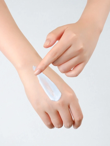 Round Lab Интенсивно увлажняющий крем с берёзовым соком Birch Juice Moisturizing Intensive Cream 50 мл фото 2