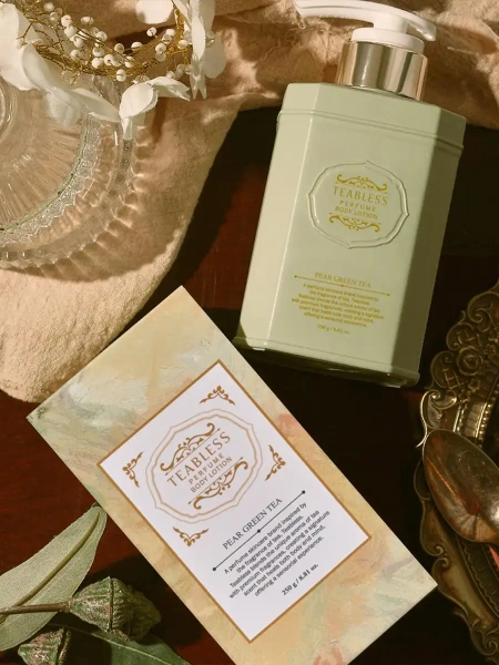 Teabless Парфюмированный лосьон «Груша, Фрезия» Pear Green Tea Perfume Body Lotion 250 гр фото 2