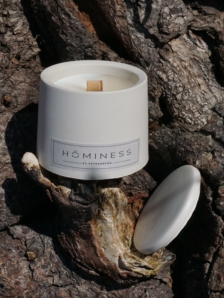 Hominess Ароматическая свеча в бетонной форме «Tobacco&Vanilla» White 100 мл