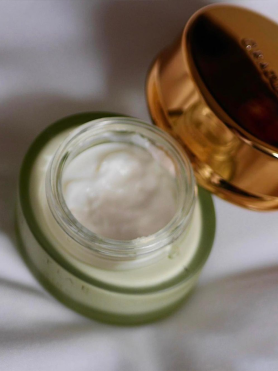 Увлажняющий набор для обновления кожи: пилинг + крем Gratiae Renewing Duo: Peeling Gel & Cream - купить 9 990 ₽ 