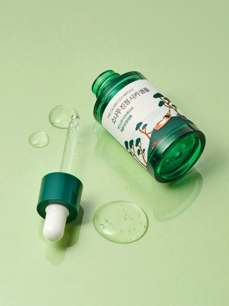 Round Lab Успокаивающая ампула с экстрактом сосны и центеллы Pine Calming Cica Ampoule 30 мл фото 2