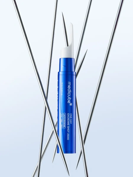 Medicube Точечная сыворотка-бустер с экзосомами и спикулами для сужения пор One-Day Exosome Shot Pore Ampoule 25000 15 мл фото 1