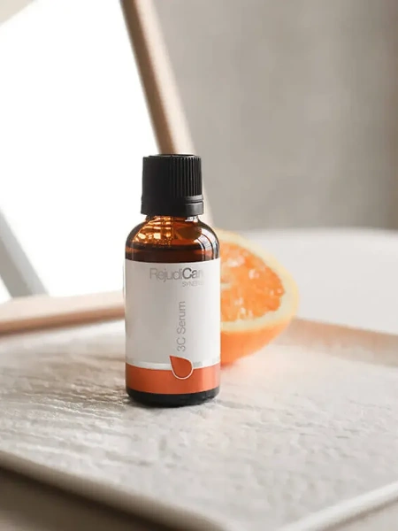 RejudiCare Омолаживающая cыворотка с тремя источниками витамина С 3С Serum 30 мл фото 1
